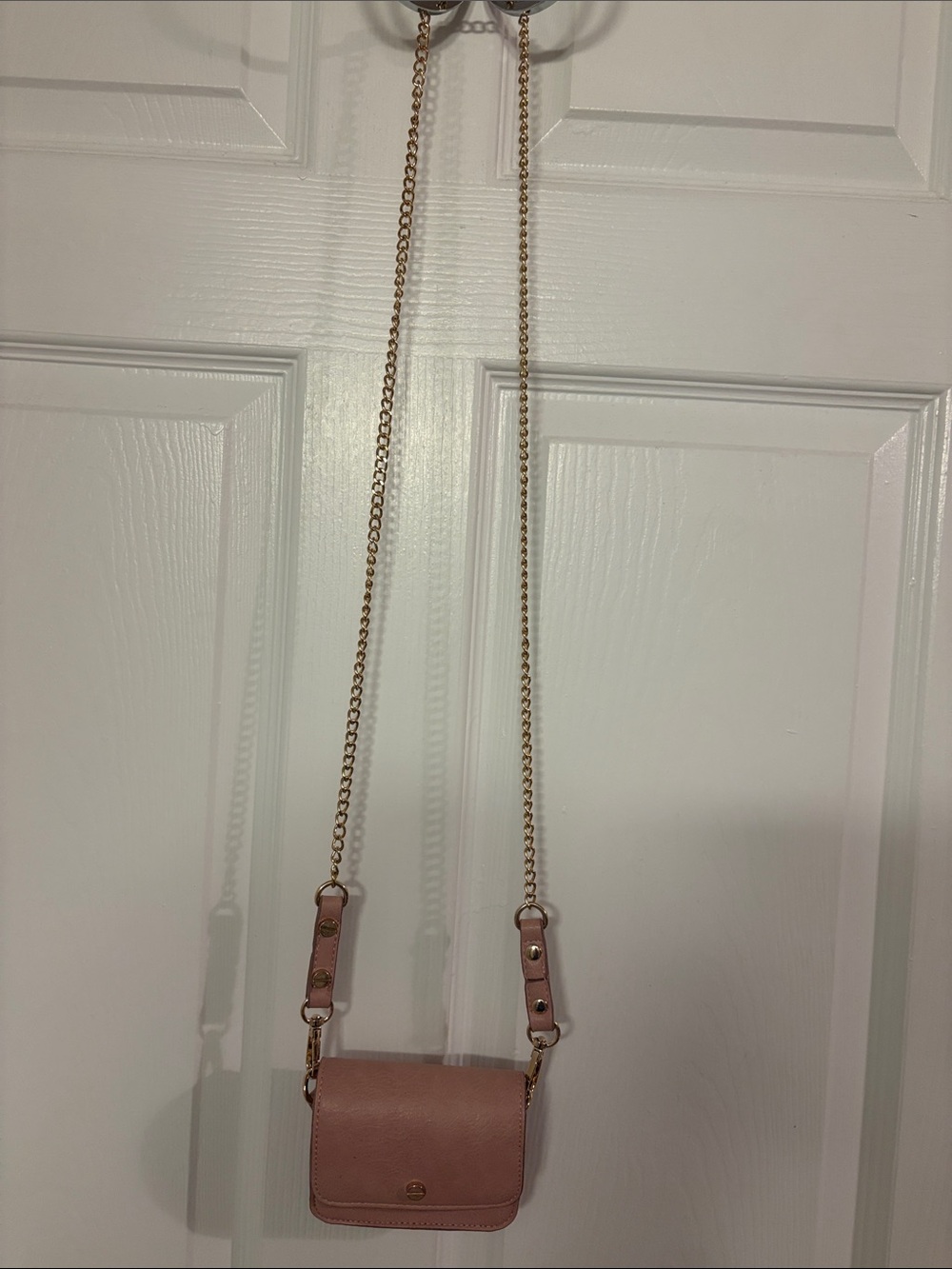 Pink Faux Leather Crossbody Bag with Gold Chain Strap